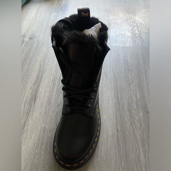1460 WOMEN'S FAUX FUR LINED LACE UP BOOTS - Serena Doc Martens - size 5 - Picture 4 of 6